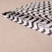 BontaBag 1 kg-os papírtasak fekete cikk-cakk design mintával - 200 db